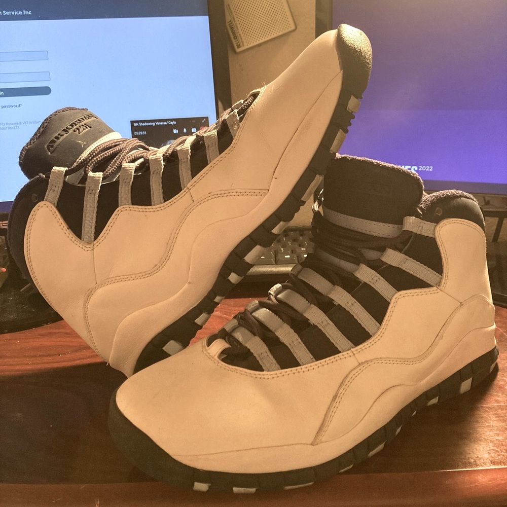 Jordan white and blue